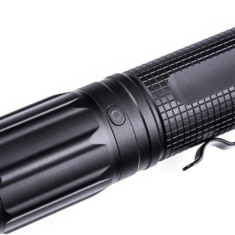 NexTorch E52C oplaadbare zaklamp 3000 lumen body